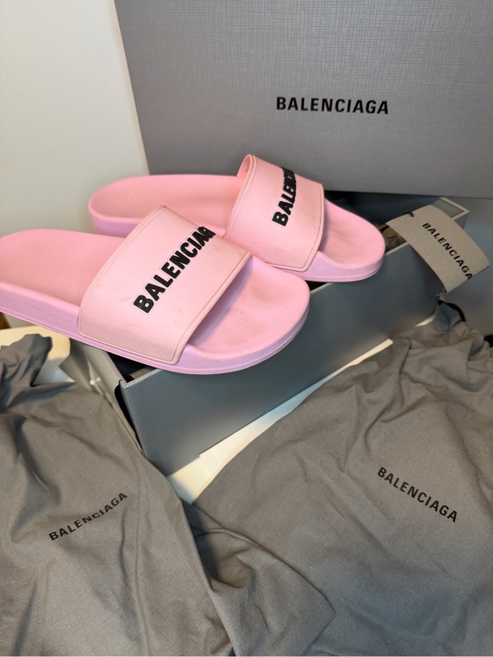 Balenciaga Pastel Pink Logo Slide Sandals size 6 comes w 2 Balenciaga grey bags🌸